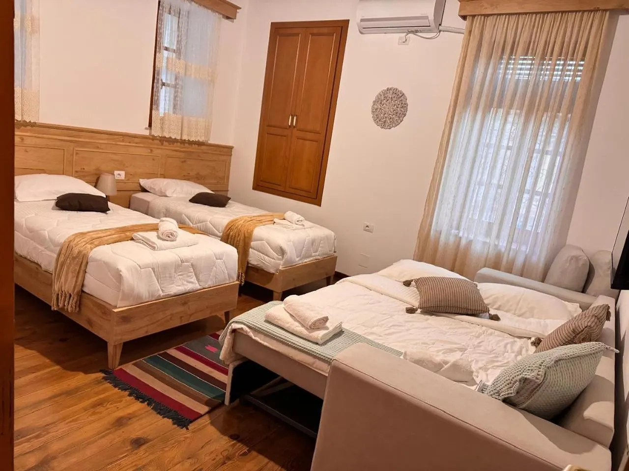 Mezini Guest House Gjirokaster Holiday home